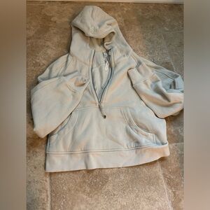 Lululemon ML scuba hoody white opal in perfect condition smoke free home